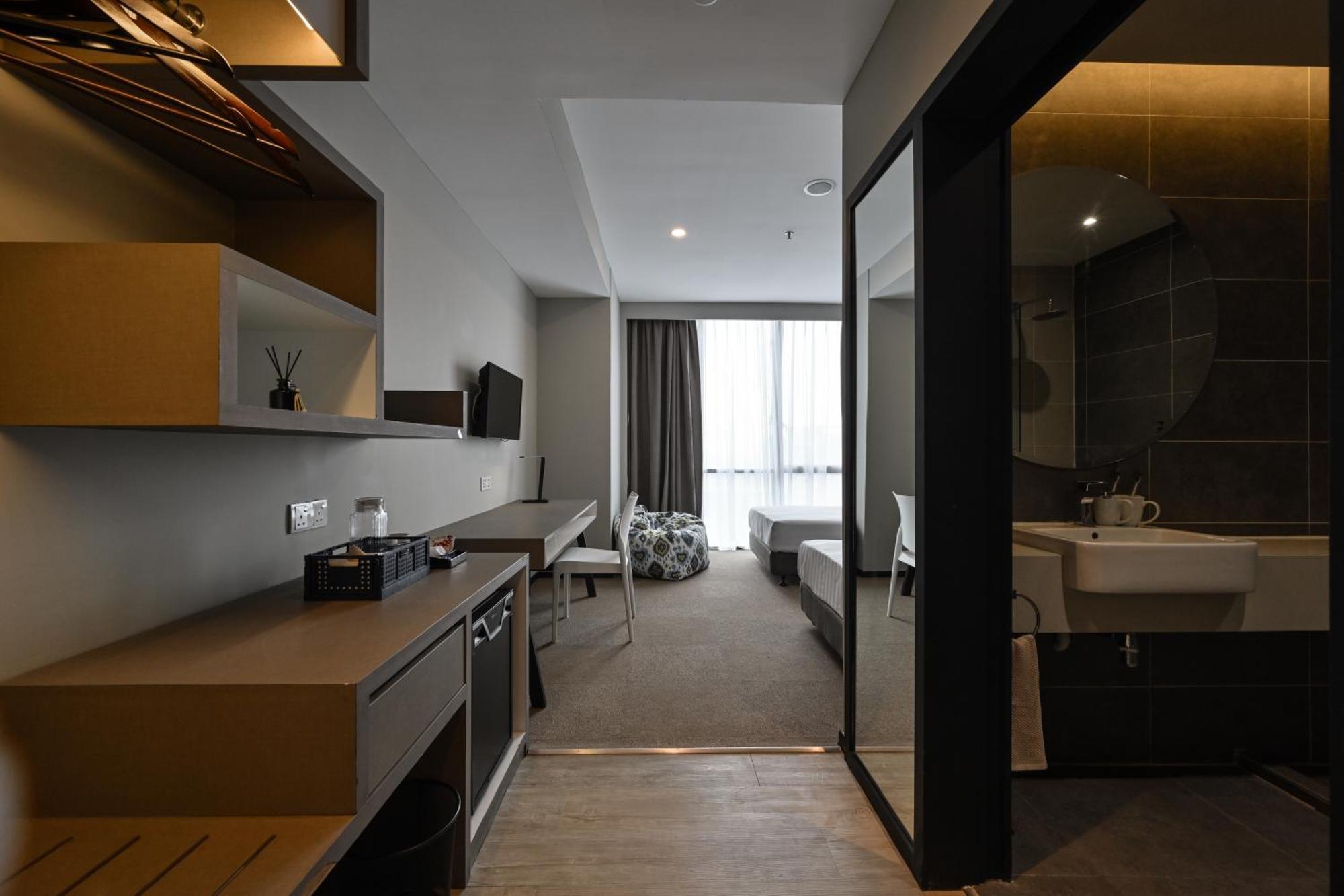 Asaya Damansara Aparthotel Petaling Jaya Exterior photo